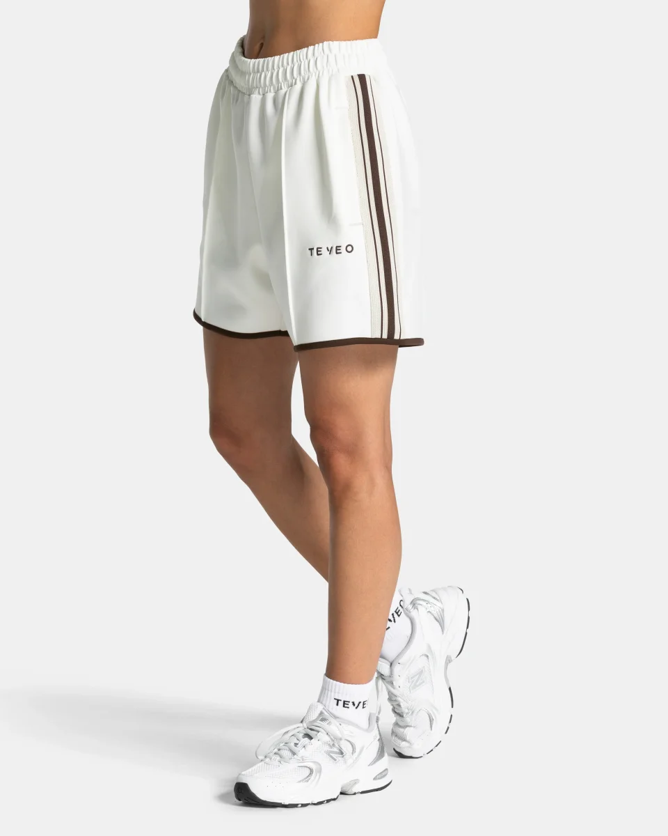 Club Shorts Women "Off White"